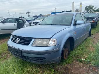 VW PASSAT (3B2) 1.6